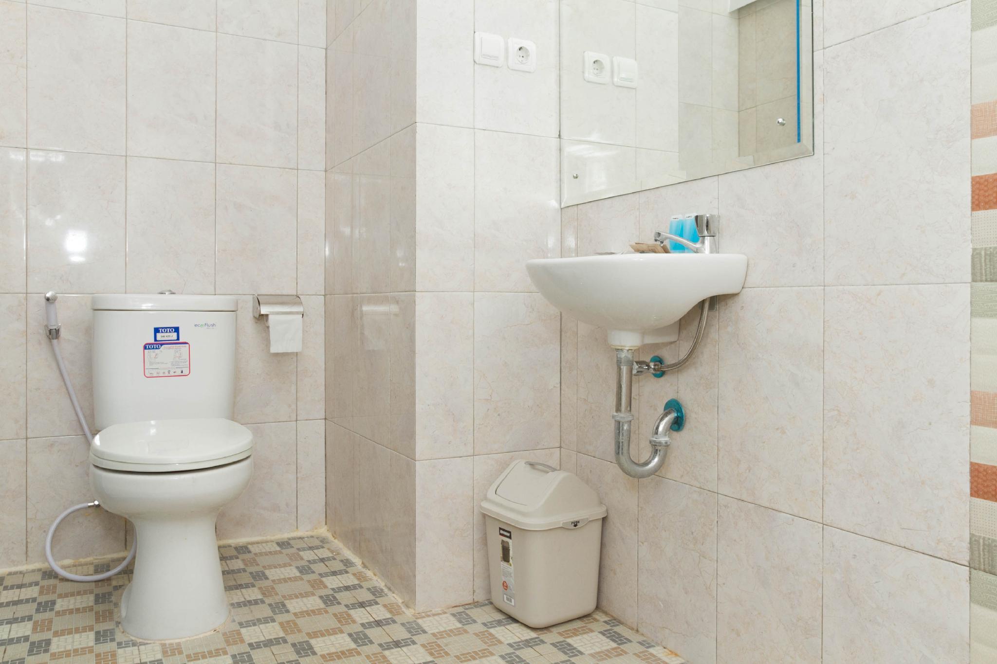 Reddoorz Plus Near Jatinangor Town Square 2 Экстерьер фото
